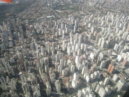 もし、人口約1200万にんのサンパウロ市に強い地震が発生したら…