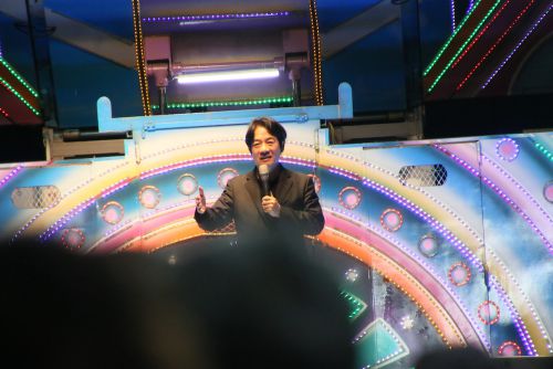 11月28日の新北市金山區の特設会場で演説を行う頼清徳副総統