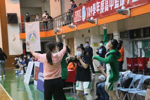 高雄市（高雄中學体育館）で開催された女子予選より