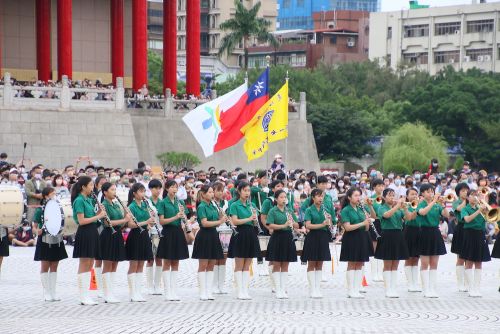 台北市立第一女子高級中學（以下、北一女）の演奏の様子