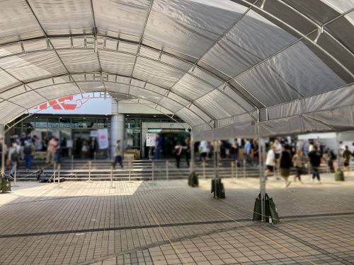会場入り口の様子