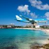 ジェット機とハイタッチ！？　美しい海とスリルに魅了されるカリブ海の絶景へ