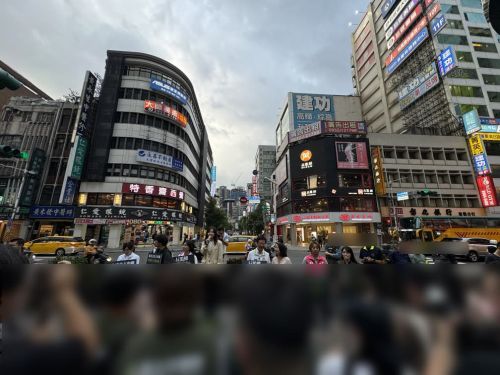 6月に新北市板橋區で行われた街頭演説