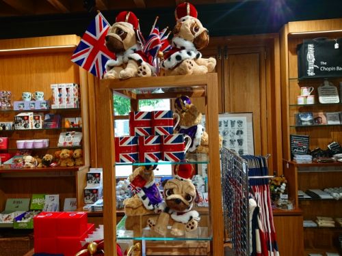 2025年1月8日以降に、英国へ行かれる予定の方はご注意!