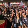マレーシアの大学でソーラン節を披露