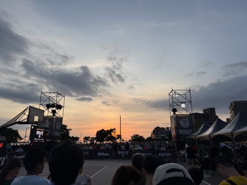 新北市淡水區の黄金水岸廣場