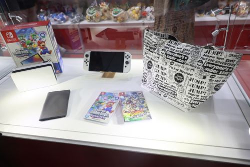 看板商品のN i n t e n d o S w i t c h も、今年新機種の2を発表予定