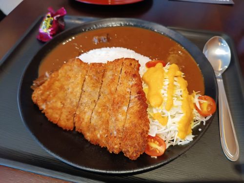 サンパウロ近郊のバルエリ市内の日本食レストラン『くら』の日本オリジナルレシピのカレー