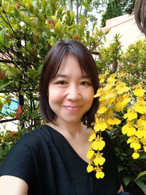 大浦 智子