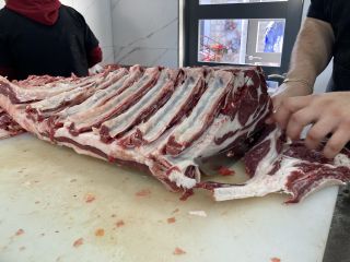 丁寧な仕事のいいお肉屋さんです
