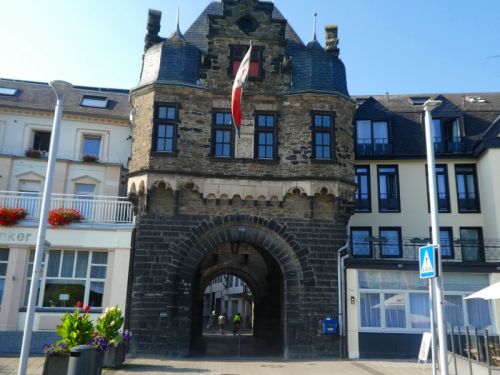 歴史ある立派なライン門(Rheintor)