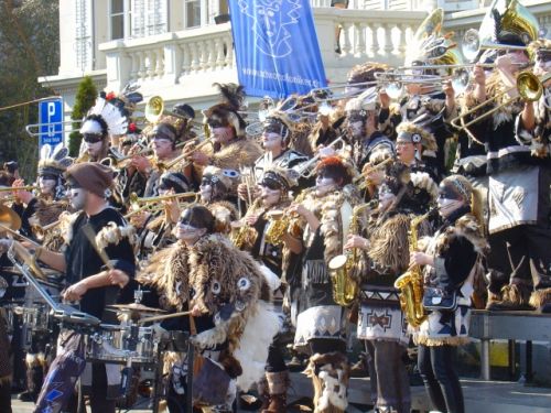 スイス各地で開催されているカーニバル